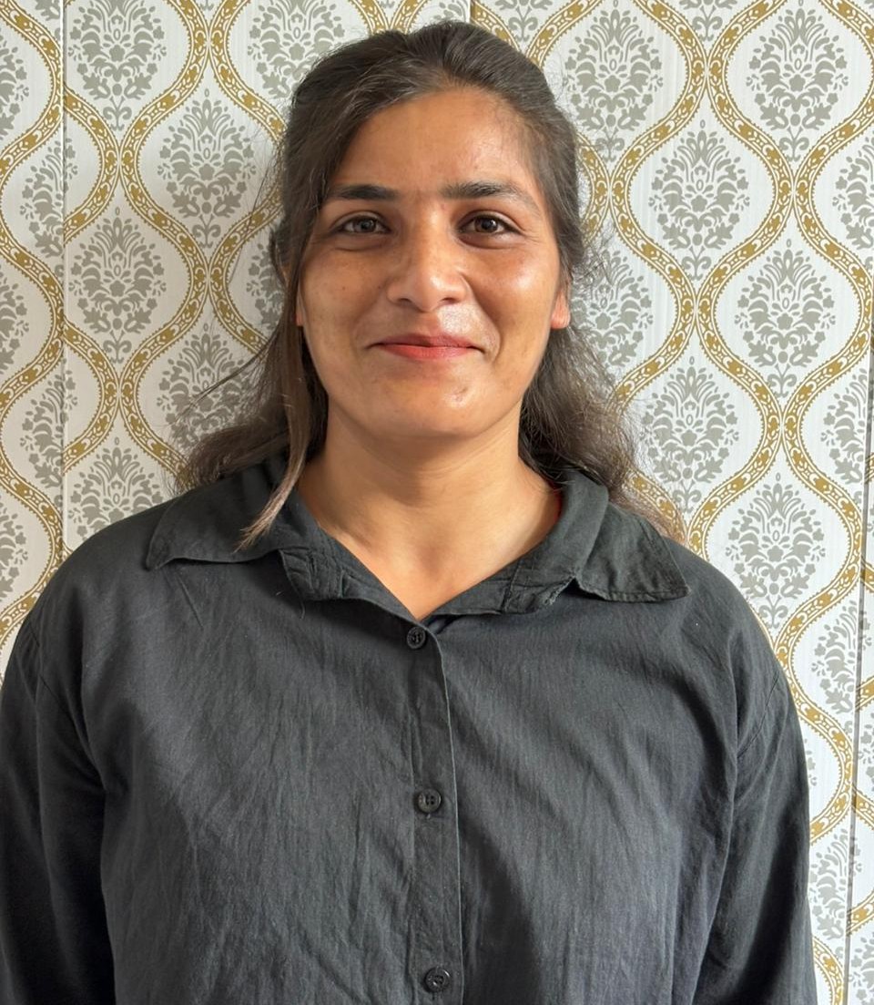 Anjali Singh &mdash; Senior Beautician