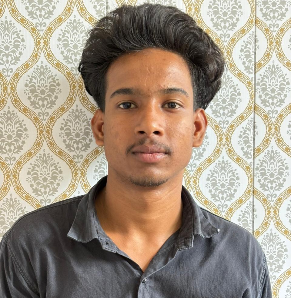 Mohd Shavez Shaikh — Hairdresser